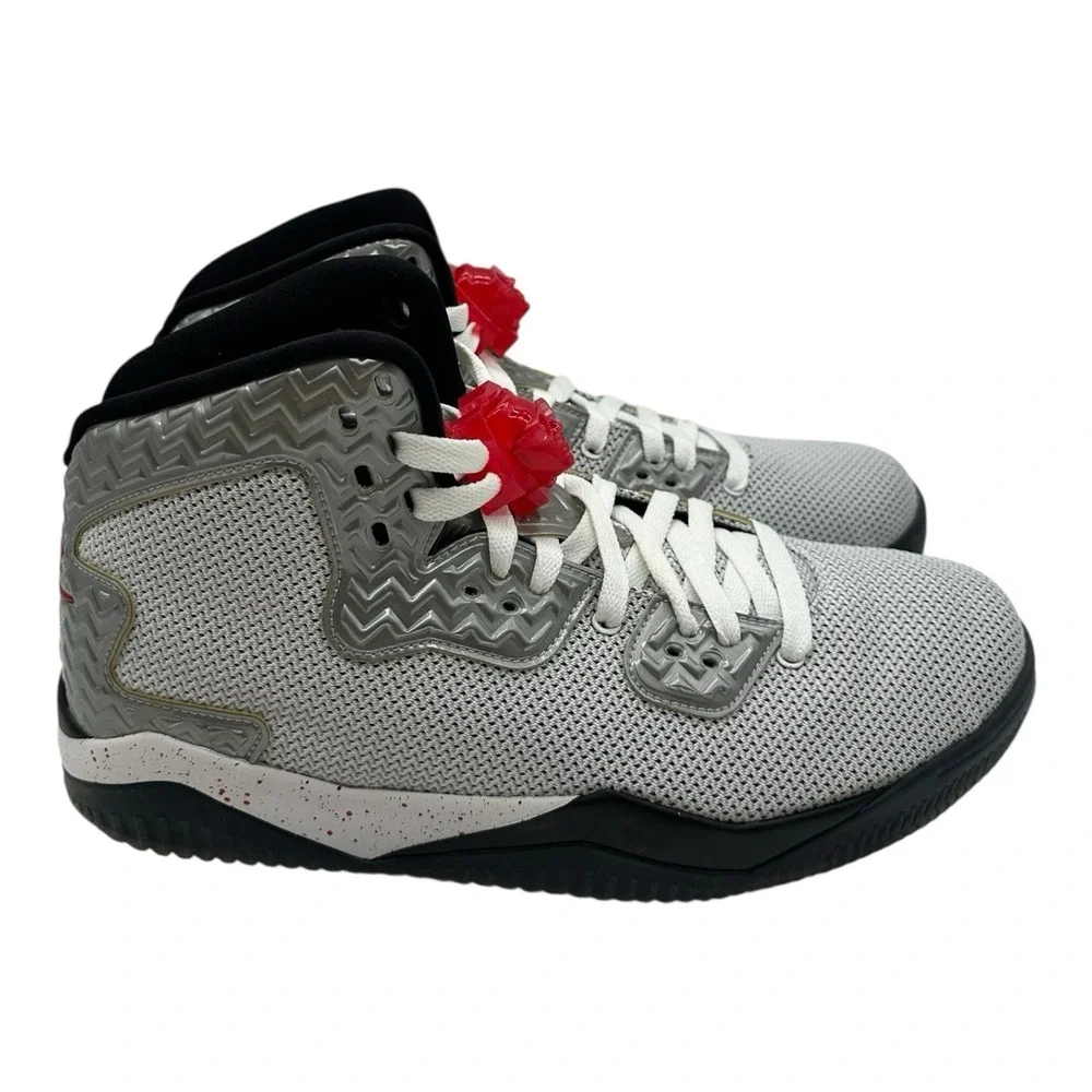 Jordan air spike